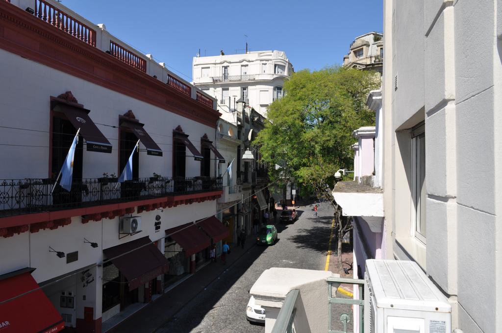 Apartment Defensa 1057