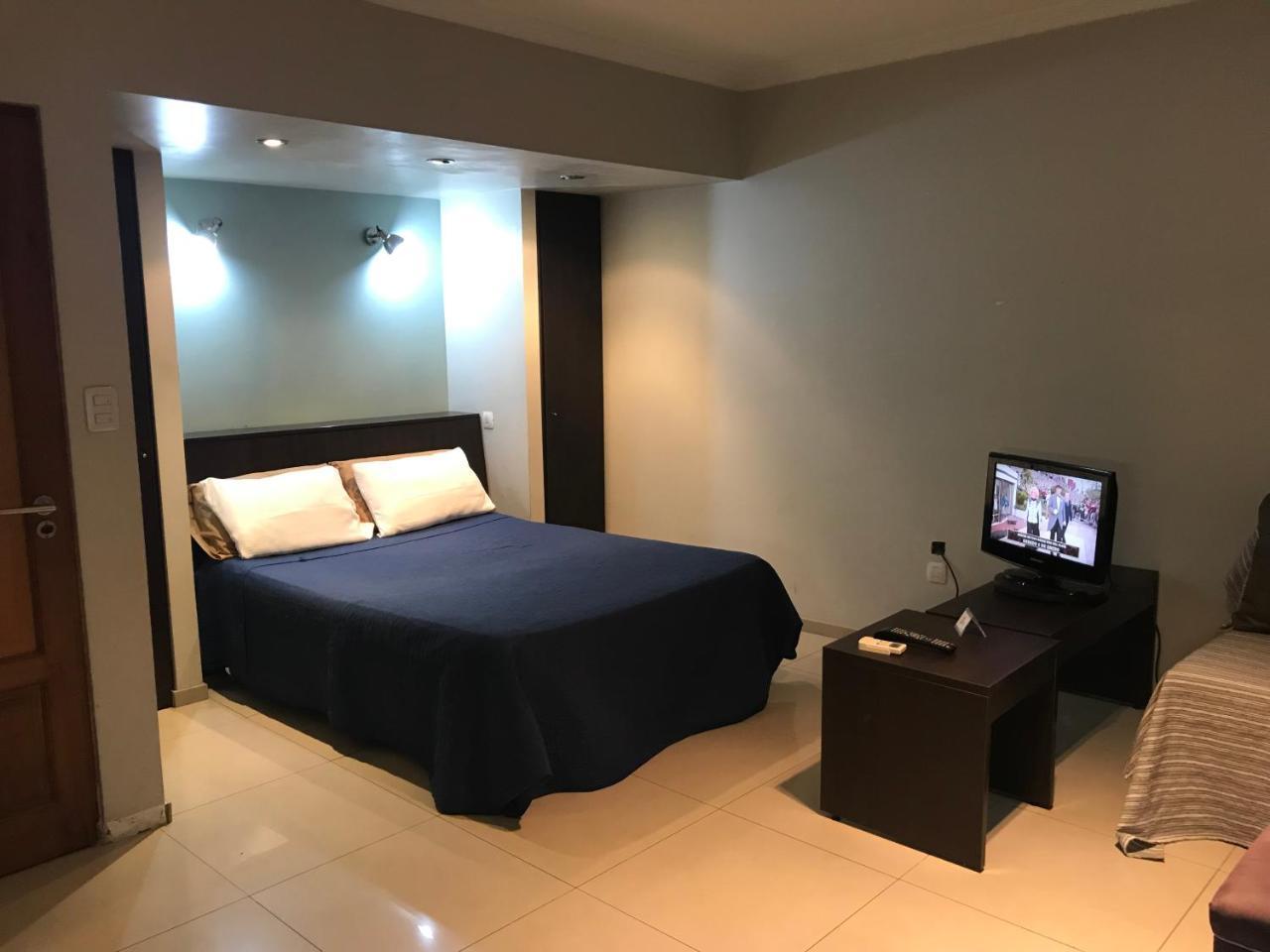 Defensa 1057 Apartment *